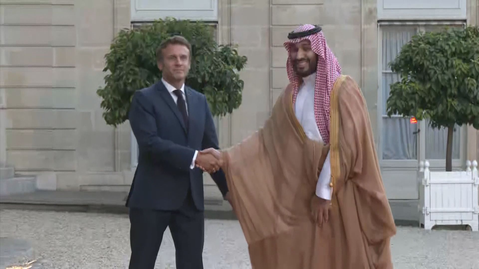 馬克龍晤沙特王儲討論能源供應和人權等議題