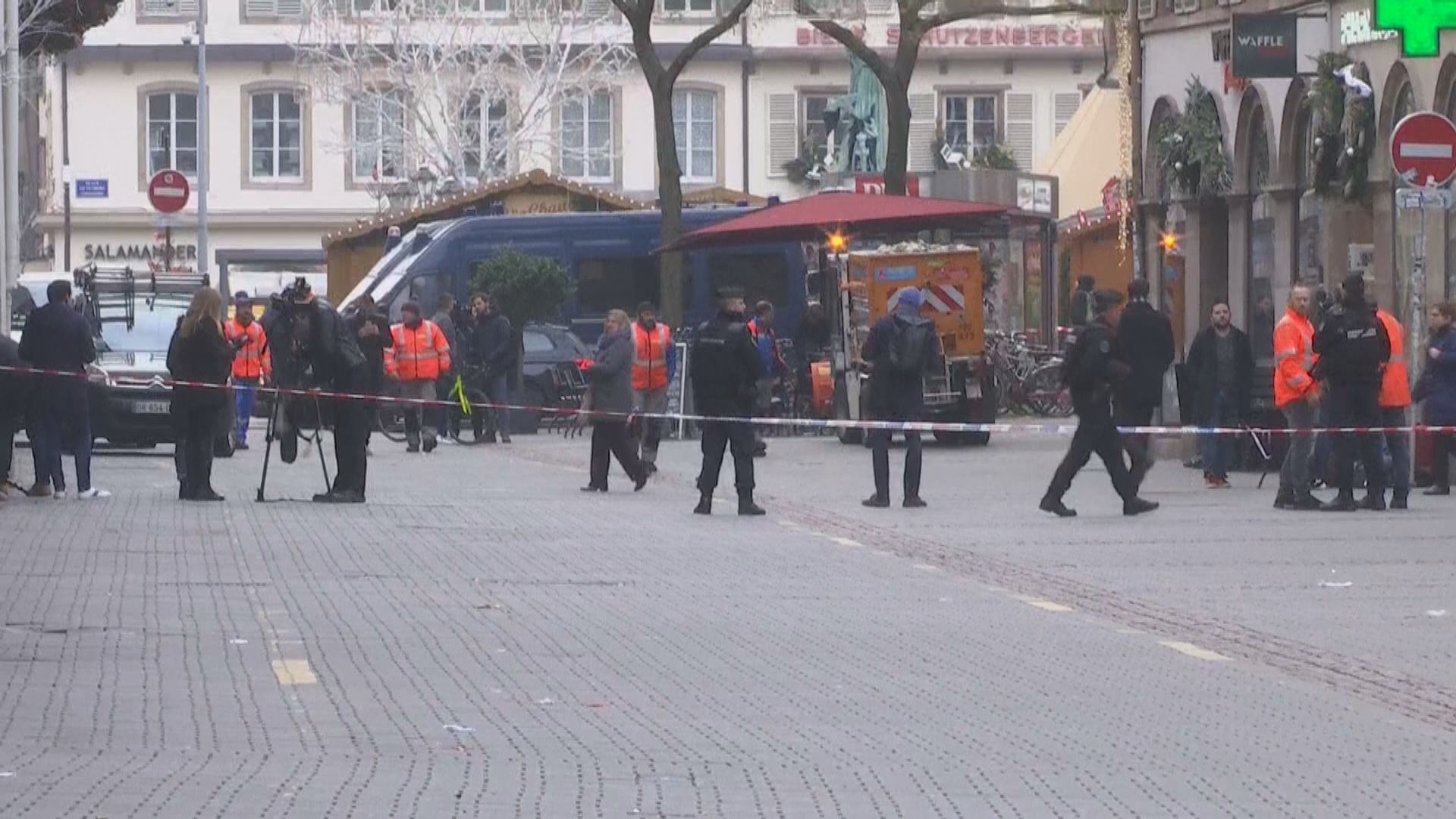 法國副內政部長：不排除槍手已逃離法國