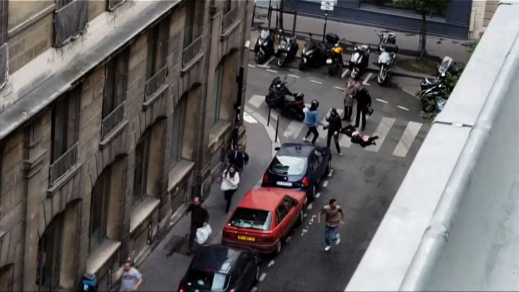 法國巴黎持刀襲擊案一死四傷