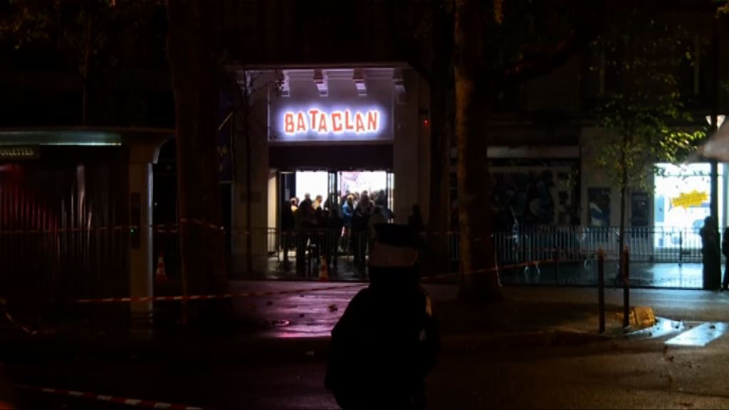 法國巴黎巴塔克蘭劇院重開