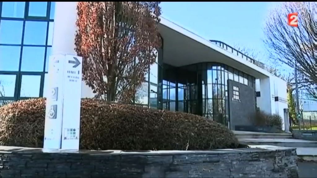 法國六人試新藥後不適情況嚴重