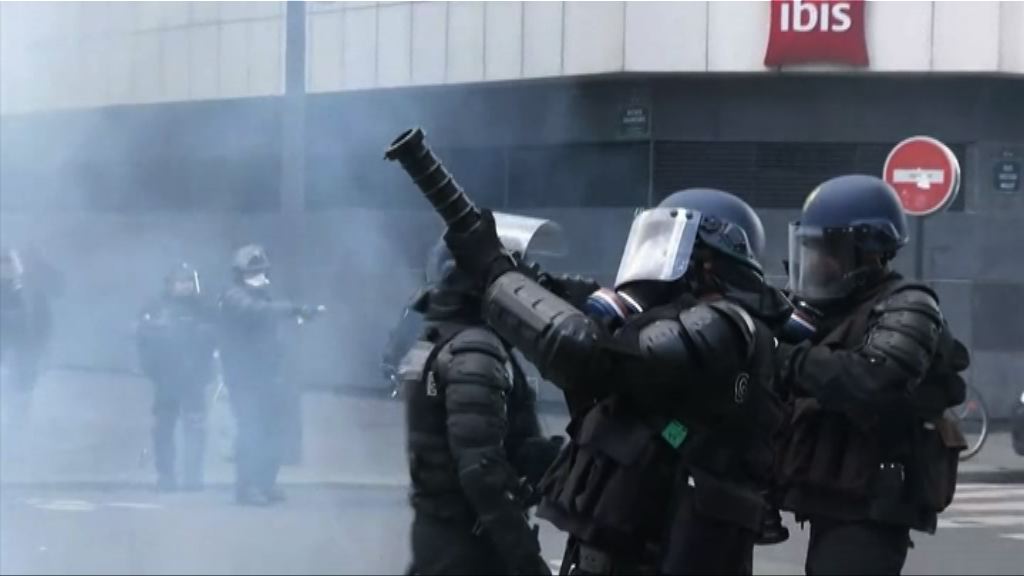 法國高中生不滿總統候選人　示威爆衝突