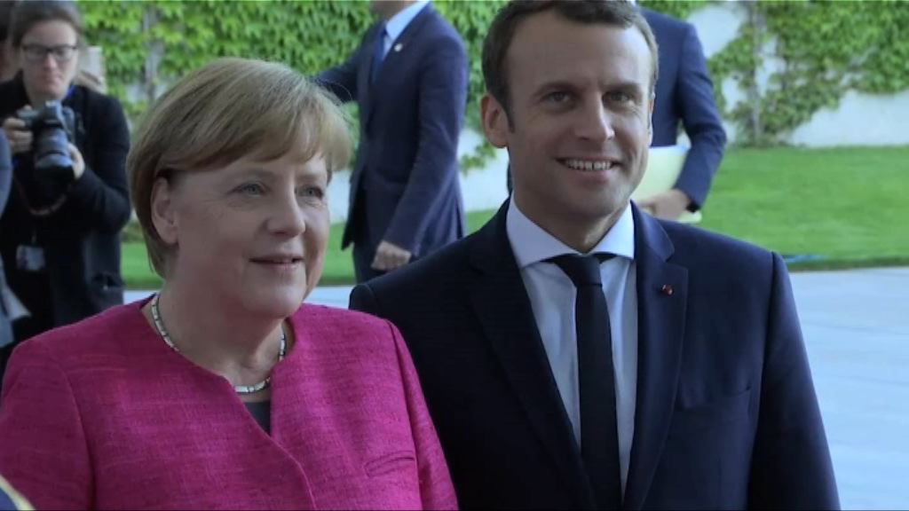 馬克龍到柏林與默克爾會面