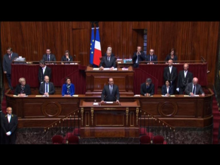 奧朗德擬修憲應對恐襲威脅