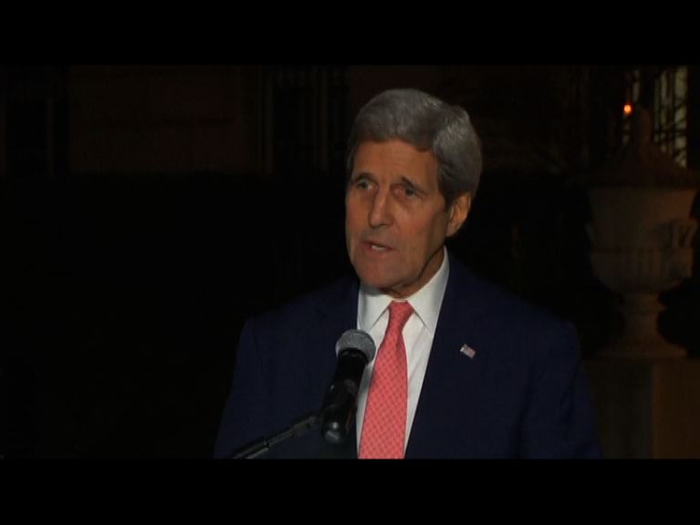 克里到訪巴黎支持打擊恐怖主義