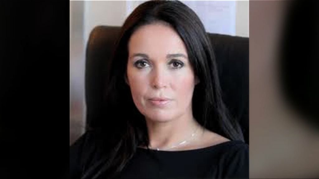 法總統候選人瑪麗勒龐一助理被控背信罪