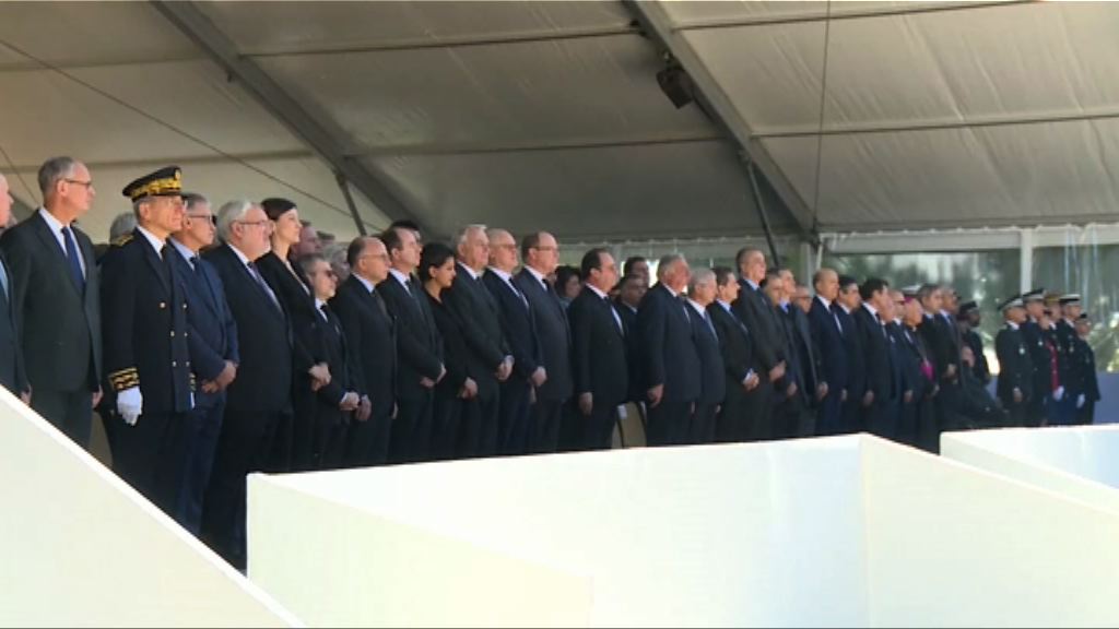 法國尼斯悼念國慶日恐襲死難者