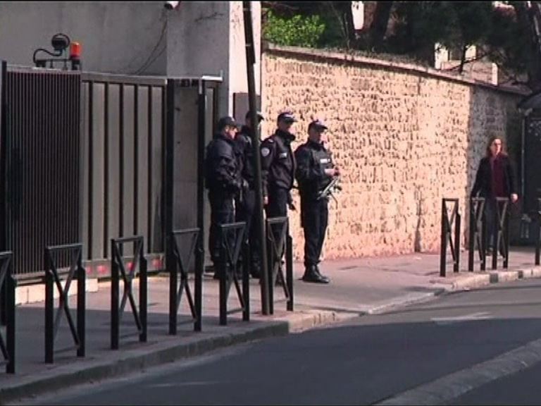 法國執政黨承認情報工作失誤