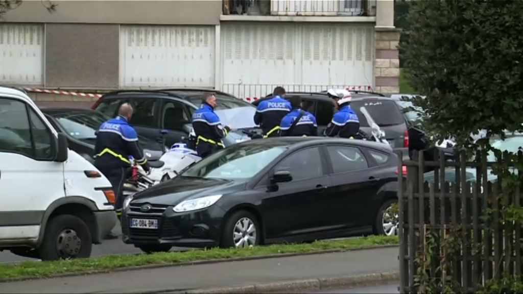 法槍擊案疑犯曾於路障被截查時槍傷警員