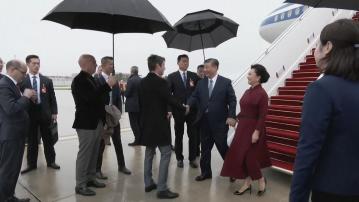 習近平抵達法國展開國事訪問 稱中法將推動關係不斷發展