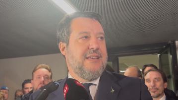 意大利副總理薩爾維尼叫馬克龍「滾開」　惹法國不滿