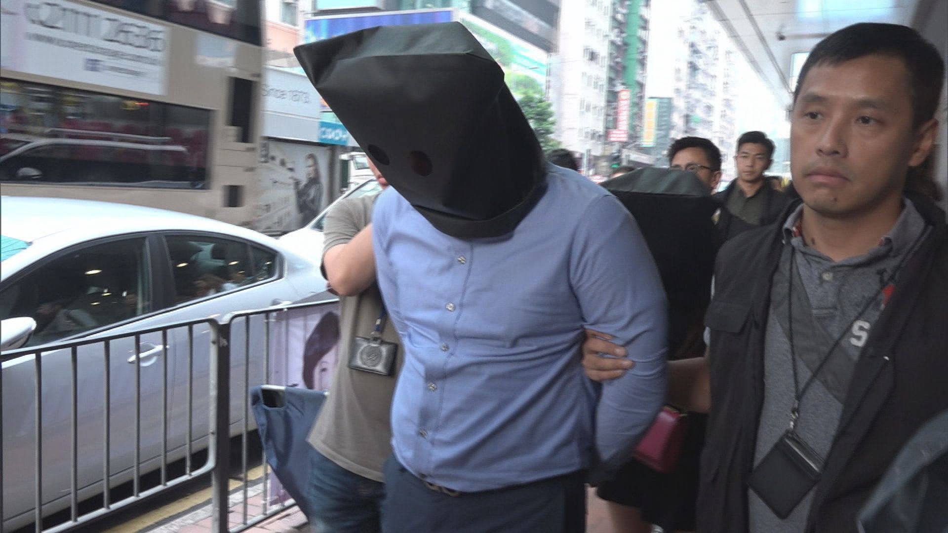 警方在灣仔破非法財務中介公司拘兩人