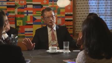 陳茂波續在瑞士參與活動 介紹香港最新經濟情況
