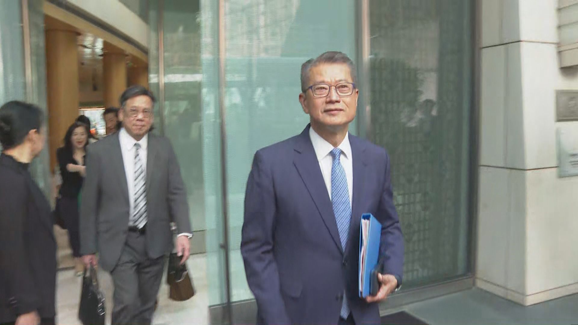 陳茂波繼續訪京　到訪國家人力資源和社會保障部