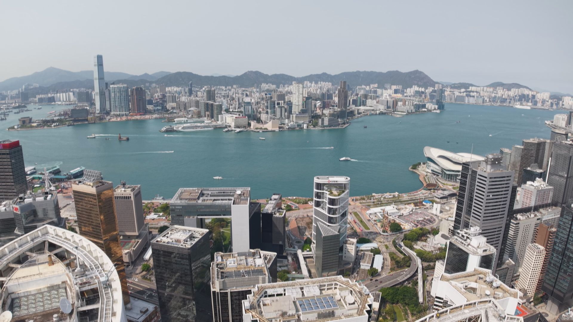 陳茂波指外圍環境複雜多變　香港要保持開放包容