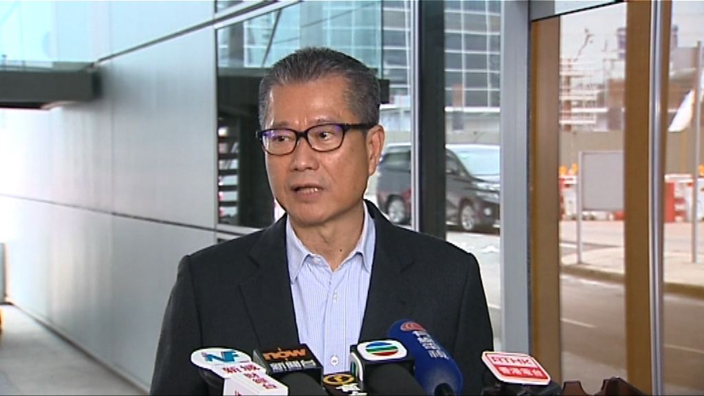 陳茂波：延長換樓期非減辣措施