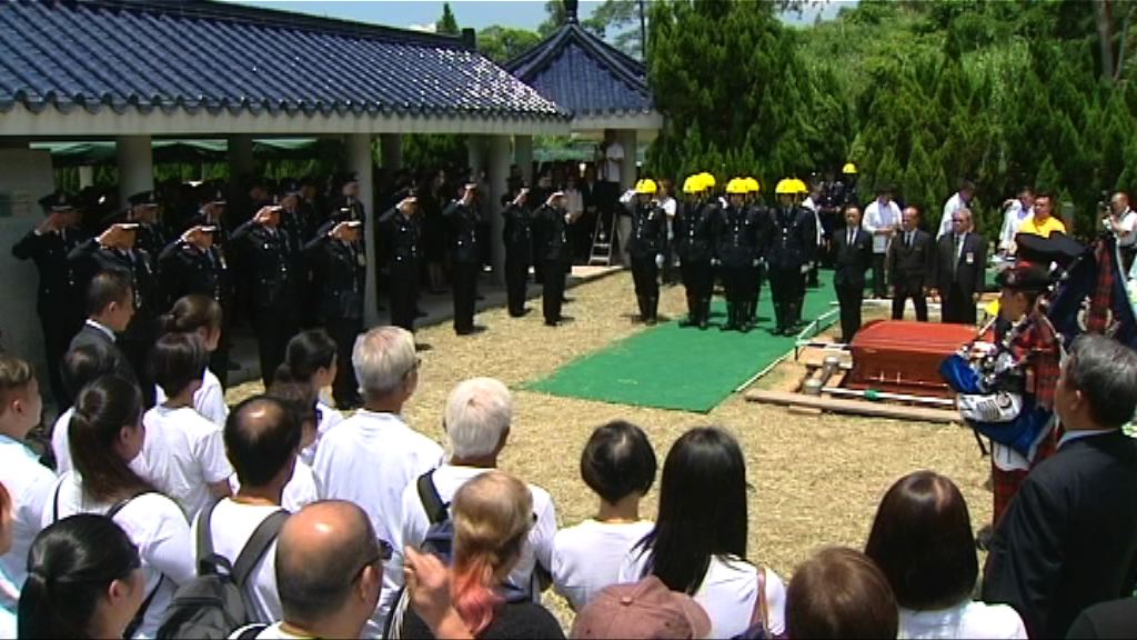 迷你倉大火殉職消防隊目許志傑安葬浩園