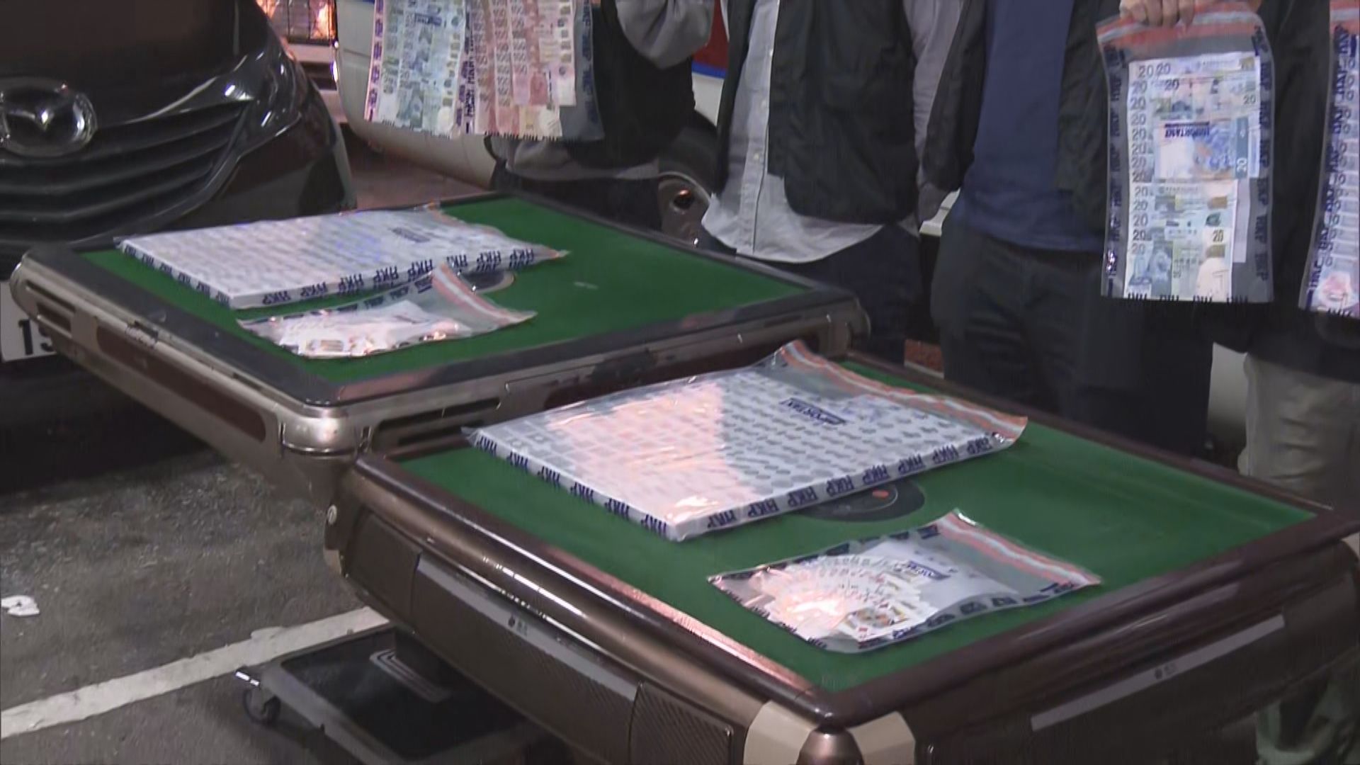 警方深水埗反賭博拘五十六男女