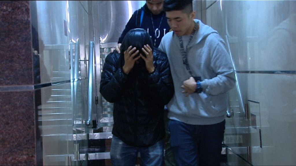 警深水埗破釣魚機賭檔拘八男女