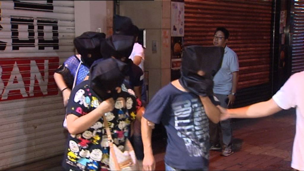 警荃灣破百家樂賭檔拘21男女