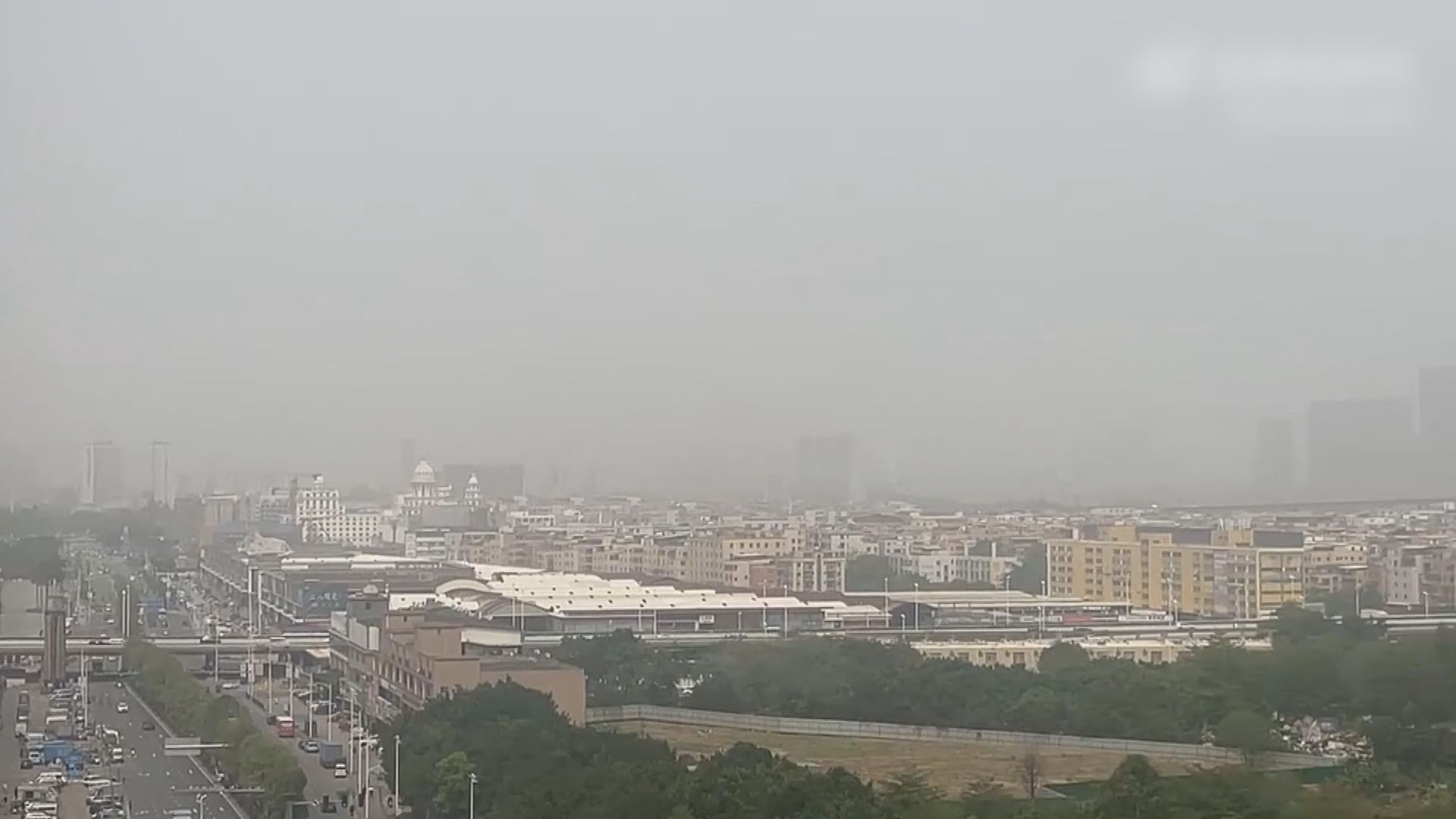 廣東受沙塵天氣南下影響　多地空氣污染嚴重