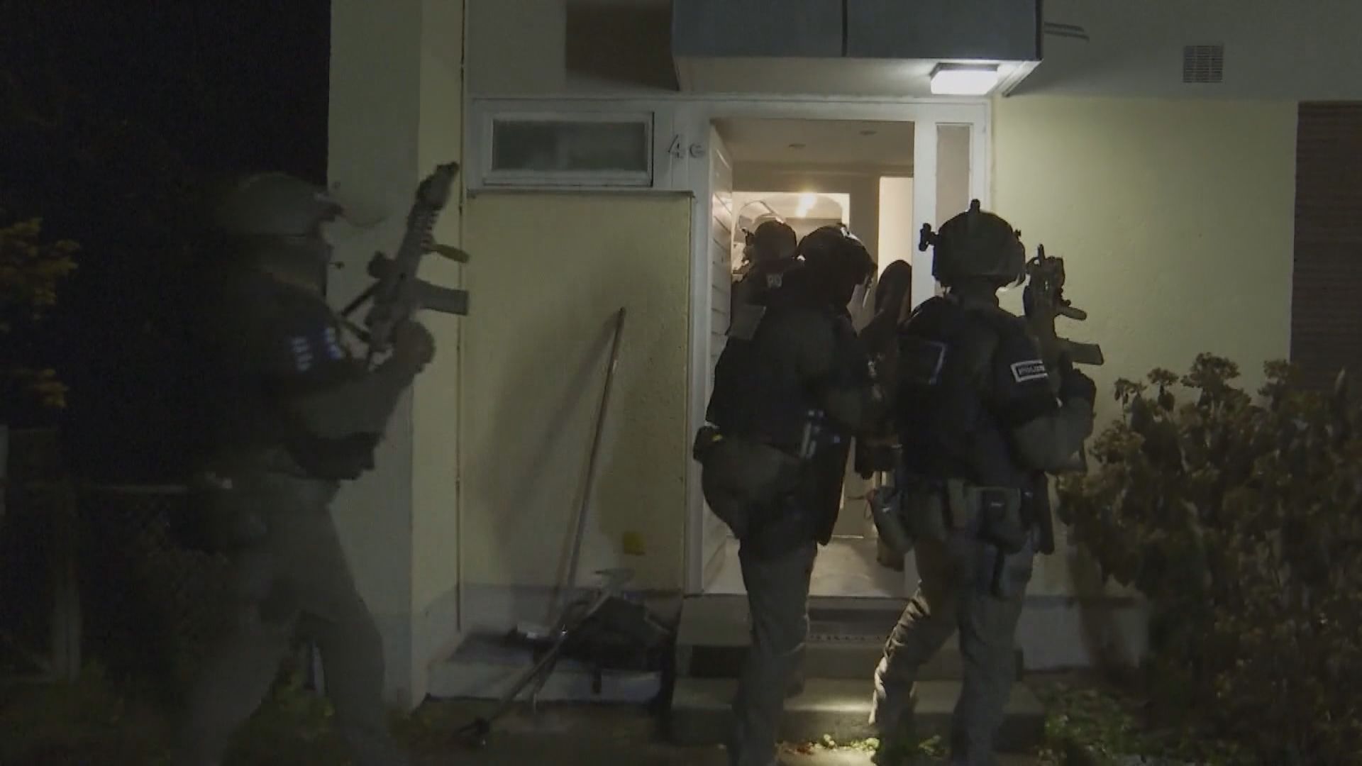 德國警方拘25名極右翼恐怖組織成員　涉密謀推翻政府