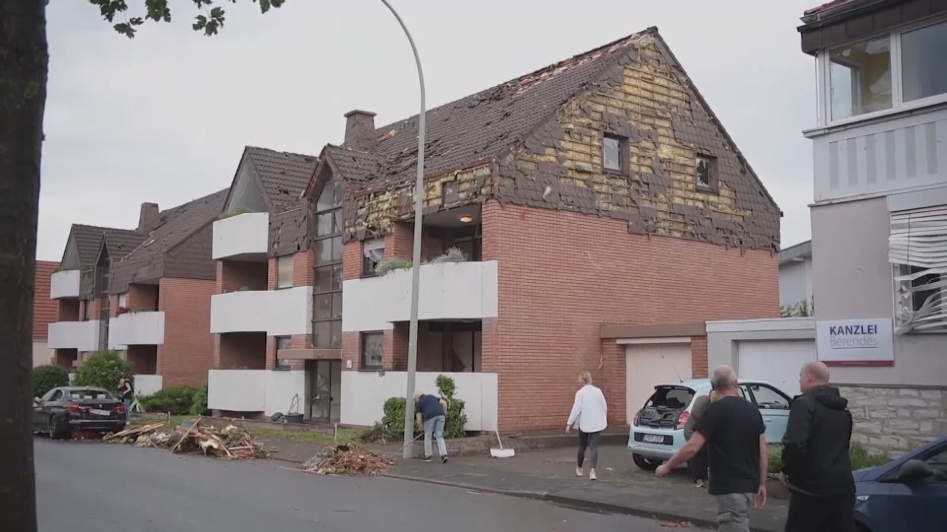 德國西部遭龍捲風吹襲逾三十人受傷