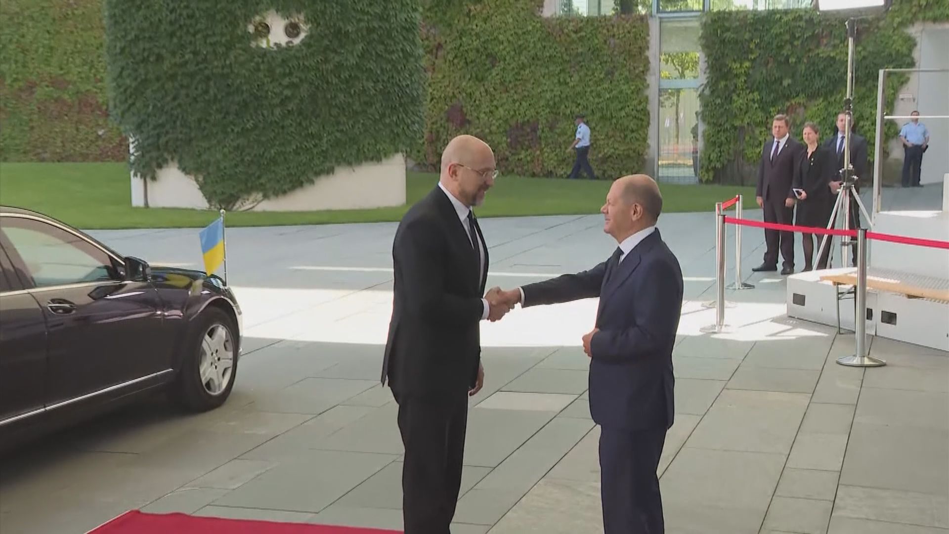 烏克蘭總理什梅加爾到訪德國商討烏克蘭局勢