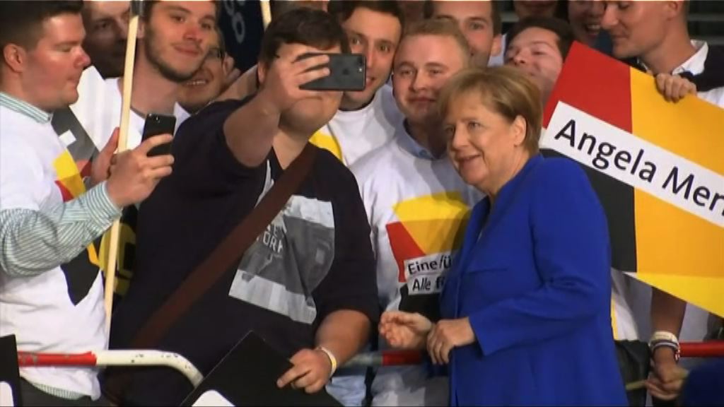 默克爾電視辯論表現佳料可勝選連任