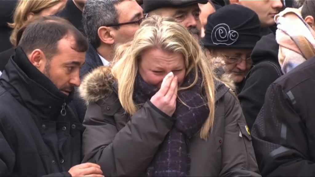 德民眾悼念柏林聖誕市集襲擊一周年