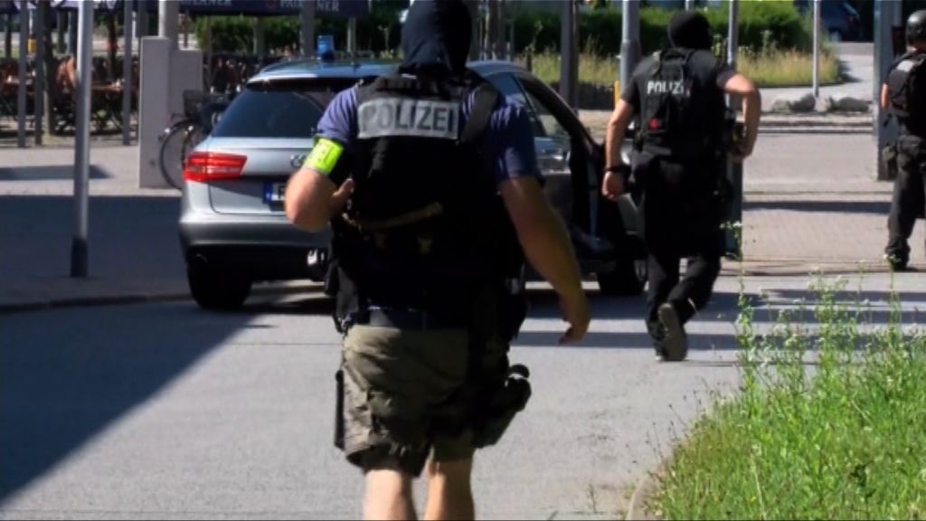 德國有槍手闖入戲院　多人受傷