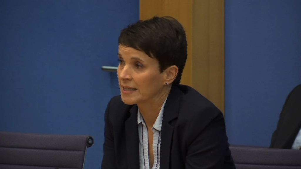 據報德國另類選擇黨彼得里決定退黨