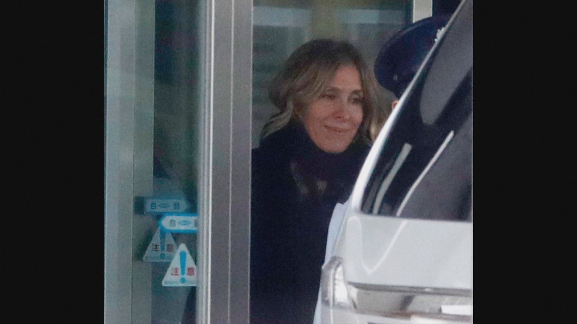 東京地方檢察廳向戈恩妻子發拘捕令