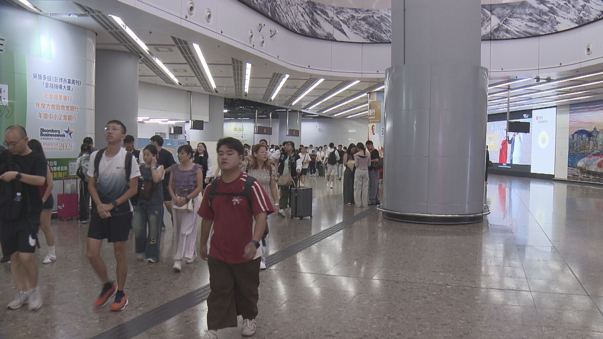 十一黃金周結束　7天累計138萬內地客訪港