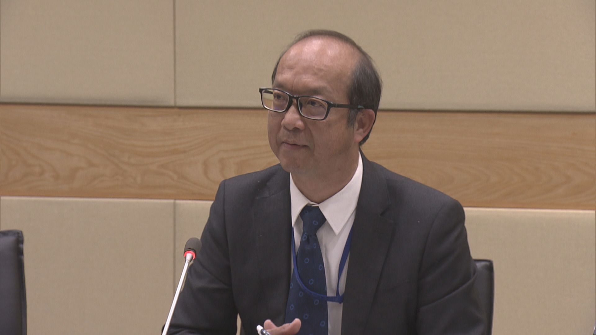 【粉嶺高爾夫球場】環保署指並無為土拓署補交資料設限期