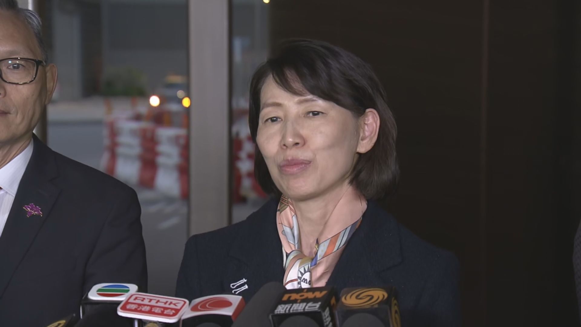 葉文娟：夏寶龍充分肯定政治委任官員工作