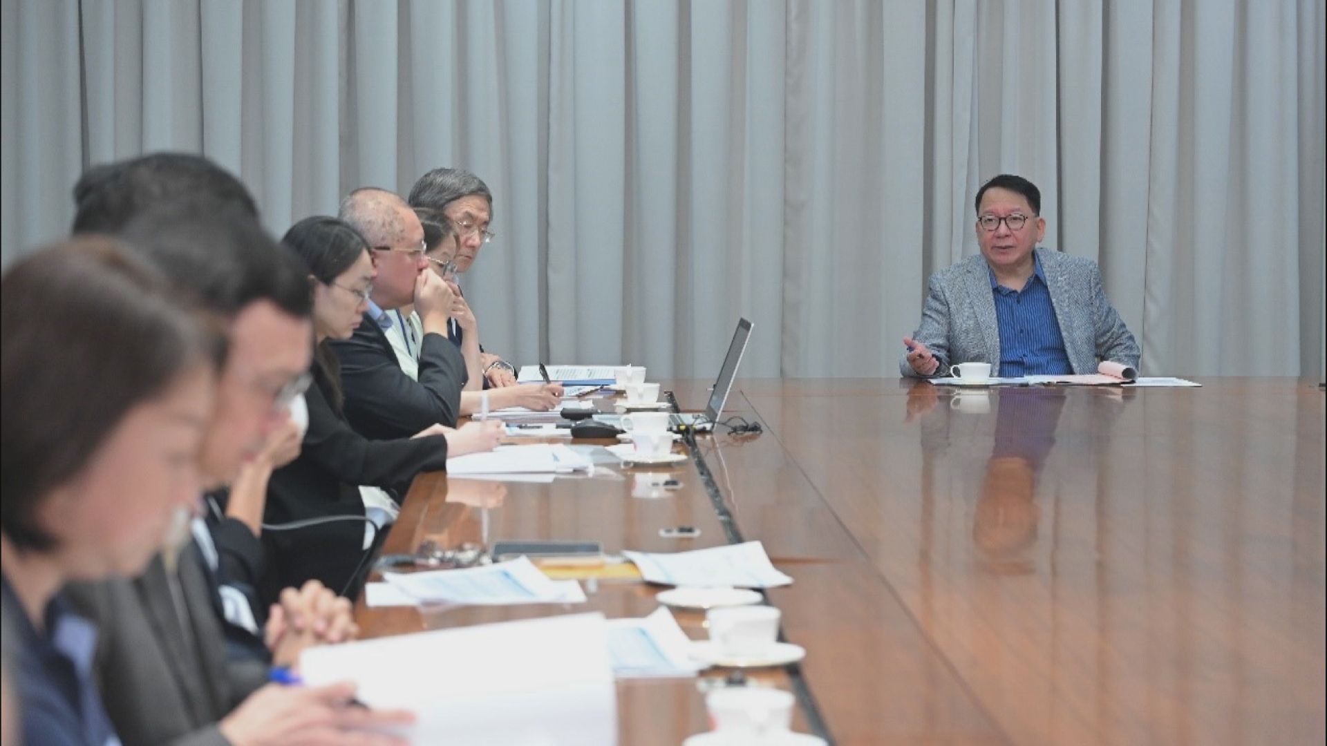 打風．樺加沙｜陳國基主持應對極端天氣督導委員會會議　要求各部門提前準備