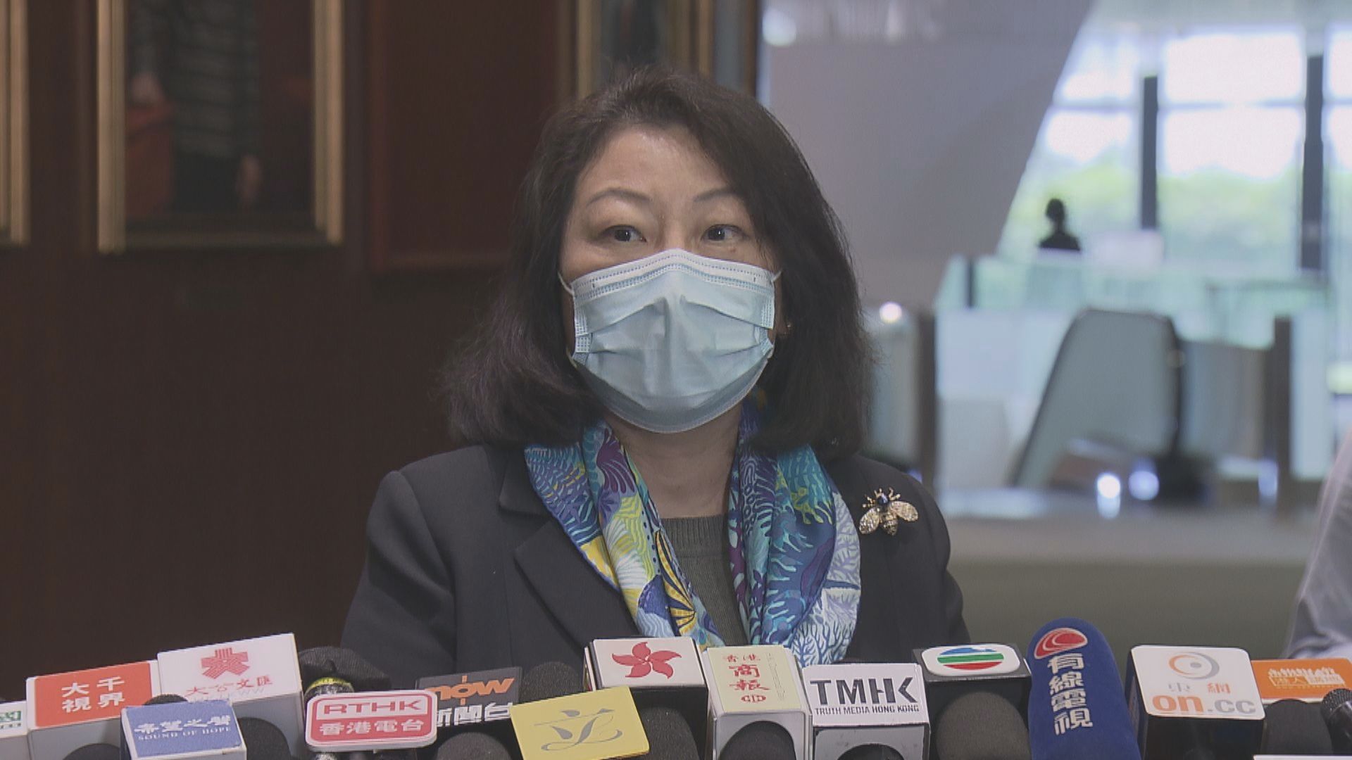 鄭若驊及聶德權分別任職清華大學和港大　徐英偉將主持節目