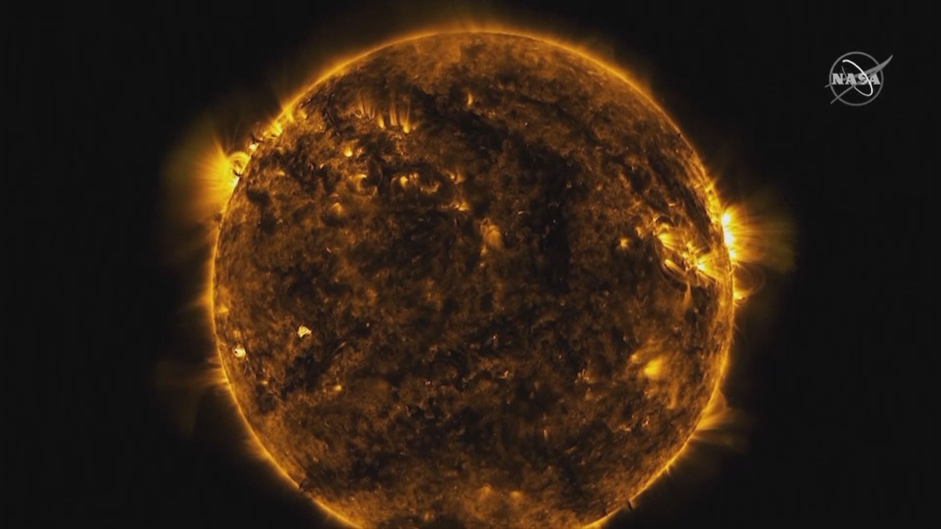 【環球薈報】美國太陽探測器首次觸及太陽