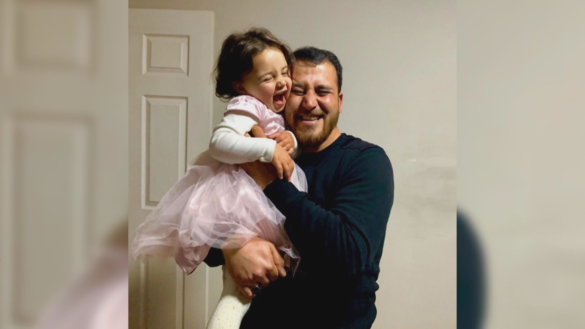 【環球薈報】笑迎炸彈聲減空襲恐懼　敘利亞三歲女童一家終獲庇護