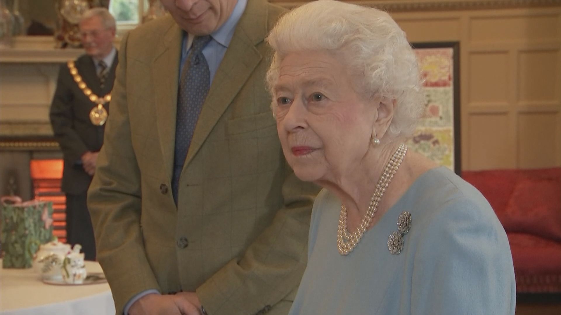 【環球薈報】英女王確診感染新冠病毒後一再取消活動