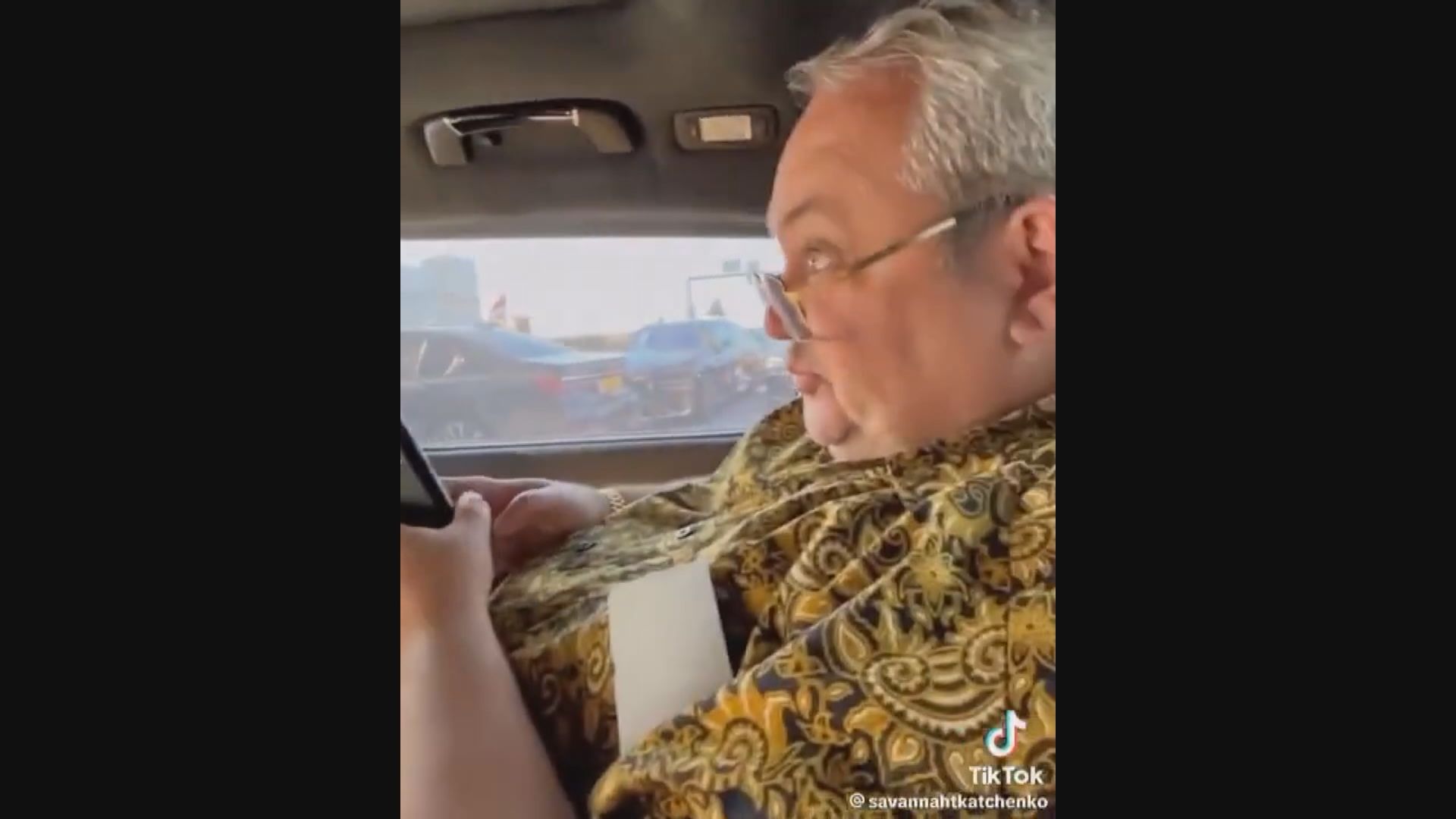 【環球薈報】巴布亞新幾內亞外長辭職 女兒炫富惹爭議