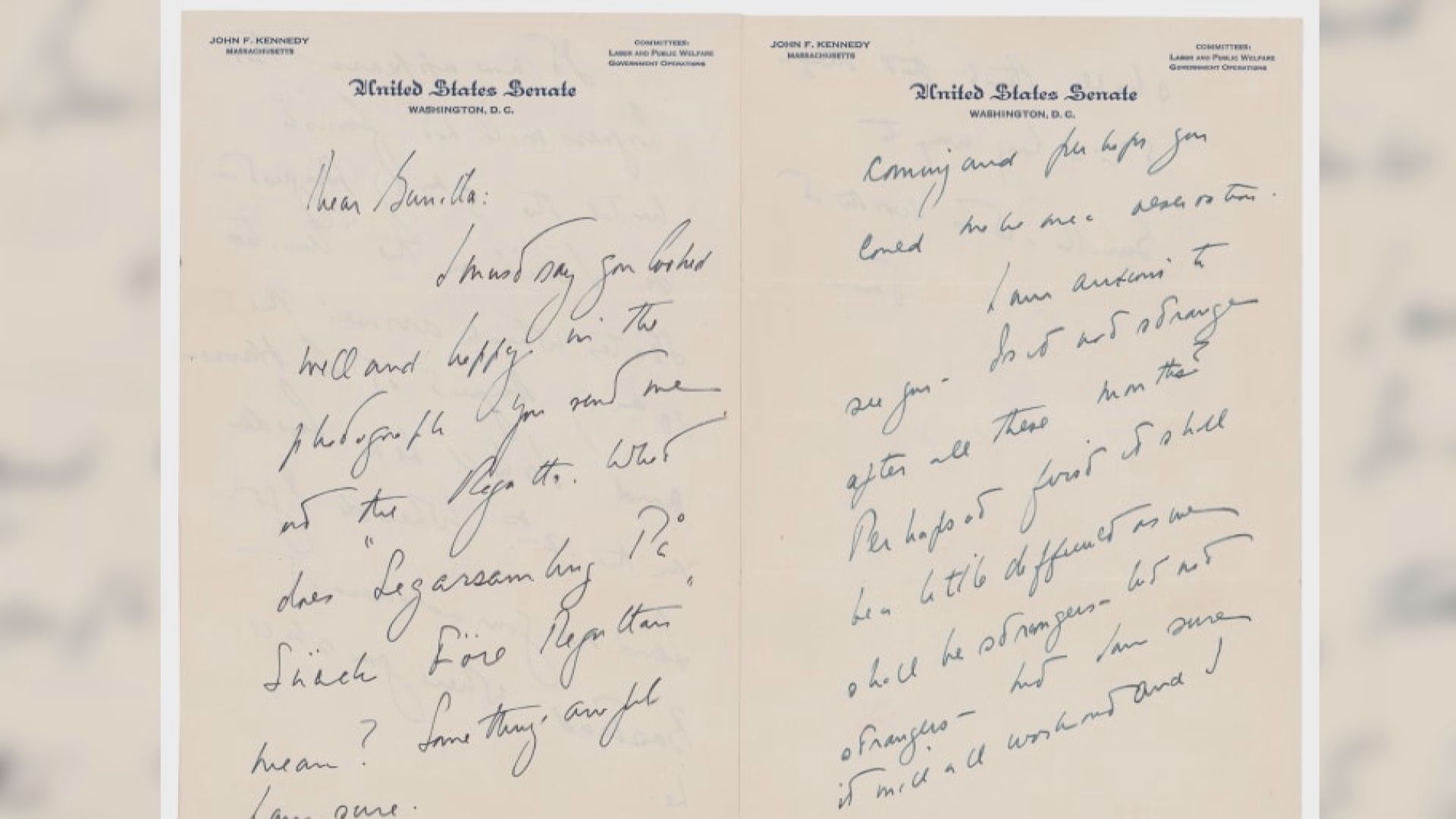 【環球薈報】約翰甘迺迪致情婦手寫情書被拍賣　料得逾三萬美元