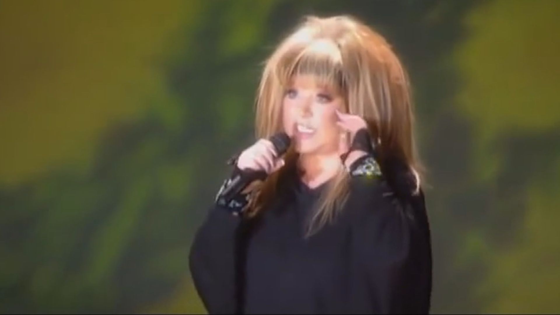 【環球薈報】俄羅斯流行音樂天后普加喬娃表明反對俄烏戰爭