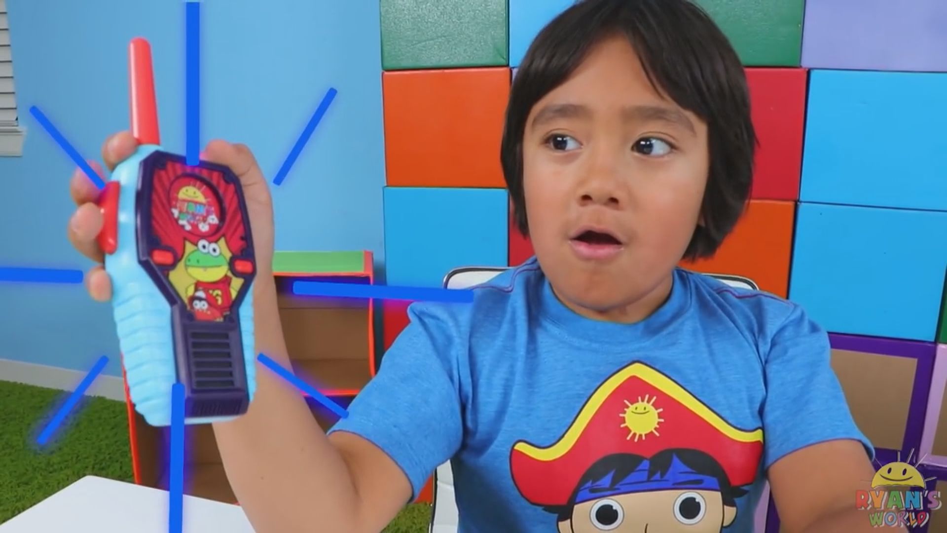 【環球薈報】《福布斯》最賺錢網紅八歲男孩排榜首