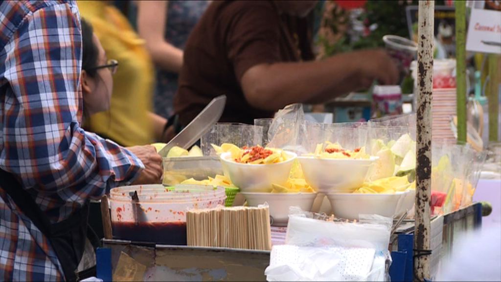 【環球薈報】泰旅遊部長否認會禁絕街頭攤檔