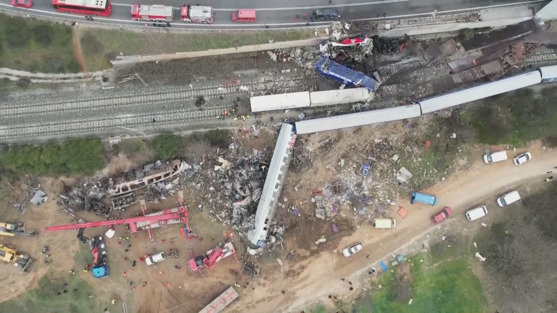 希臘列車相撞事故屬人為導致　一名信號員被捕