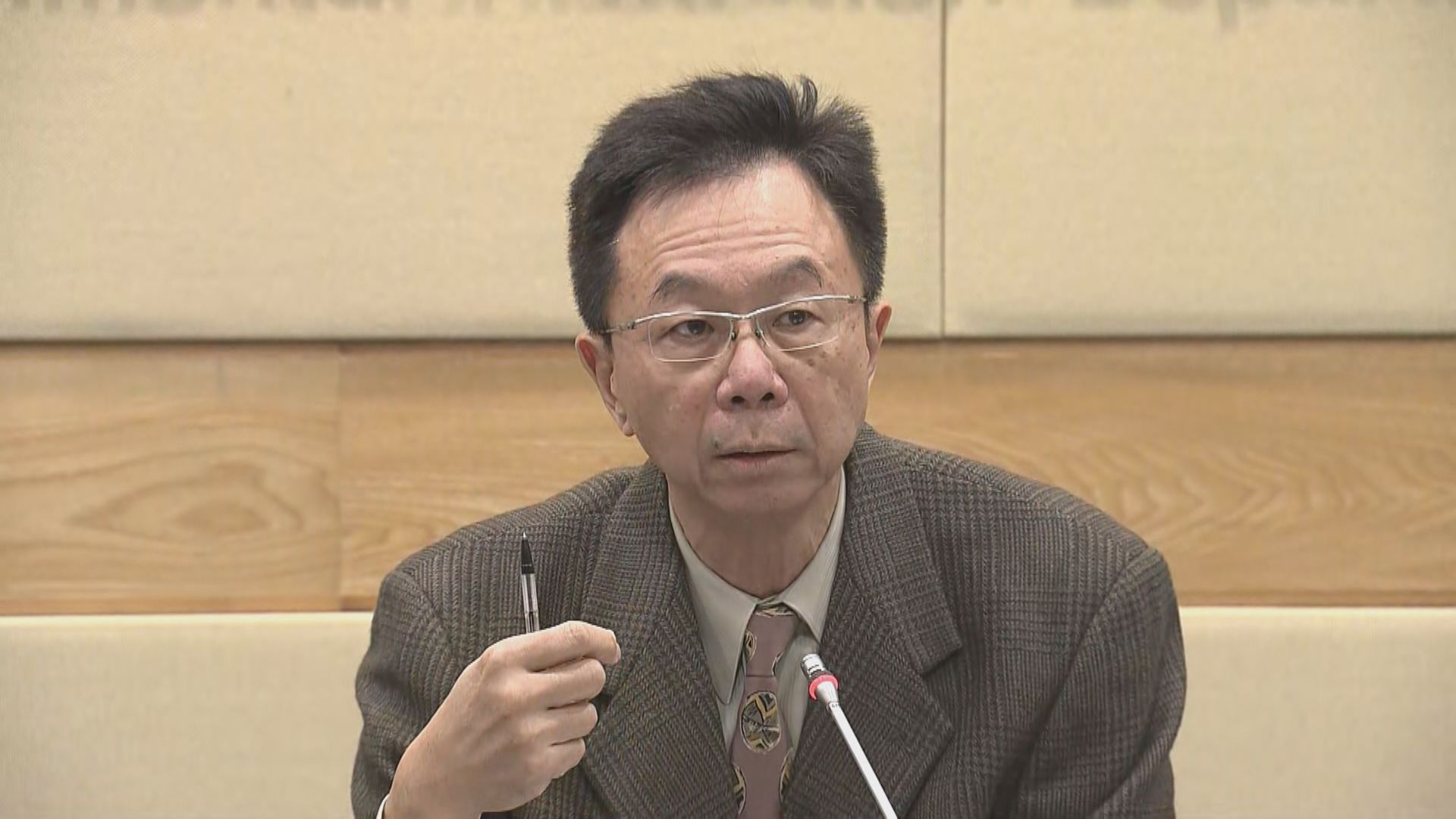 環諮會指膠樽紙包盒回贈最少一毫可按市場調高　稱回收目標合適