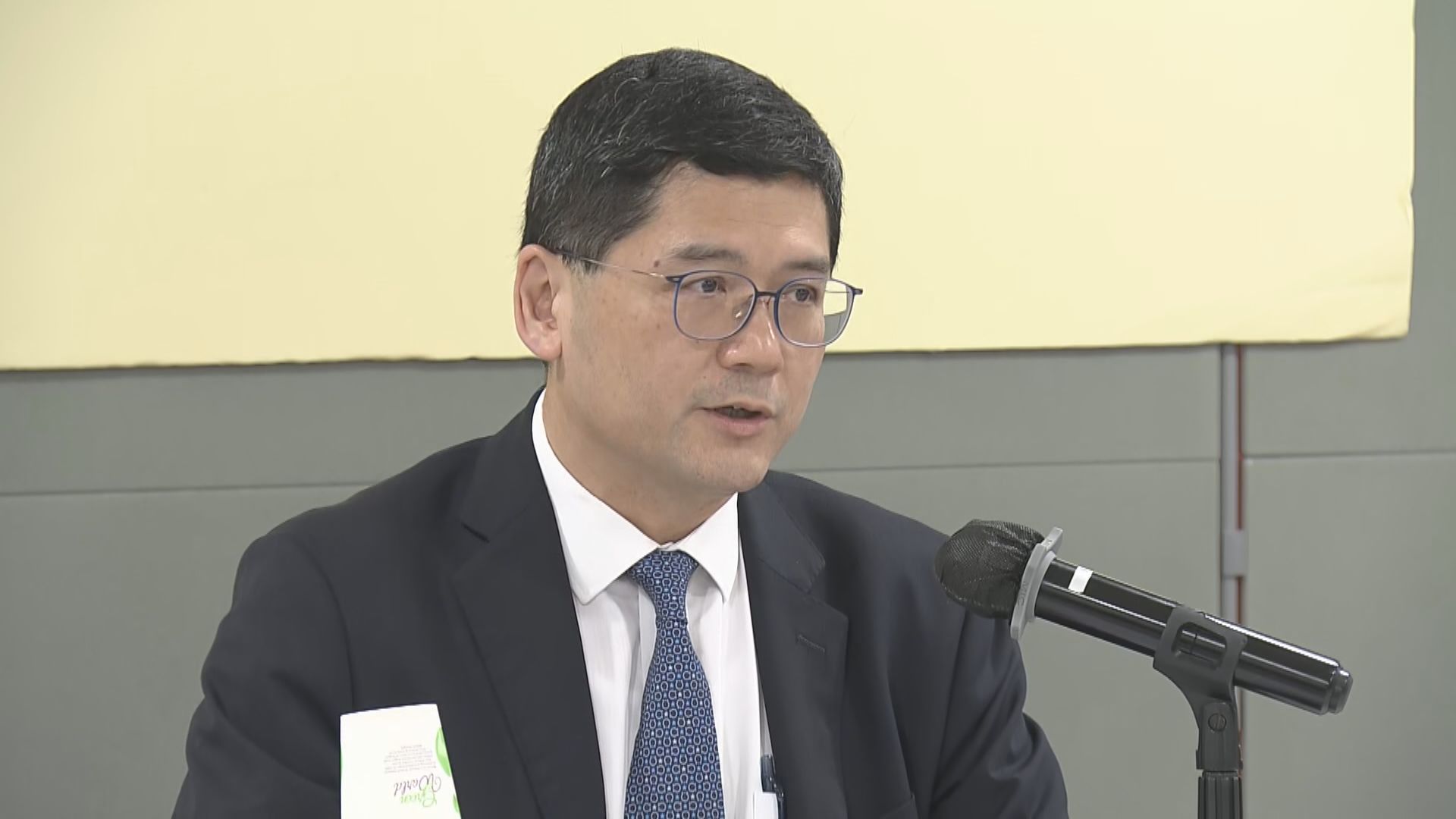 聯合醫院手術燈掉落事件 醫管局：非常不滿承辦商 將追究法律責任