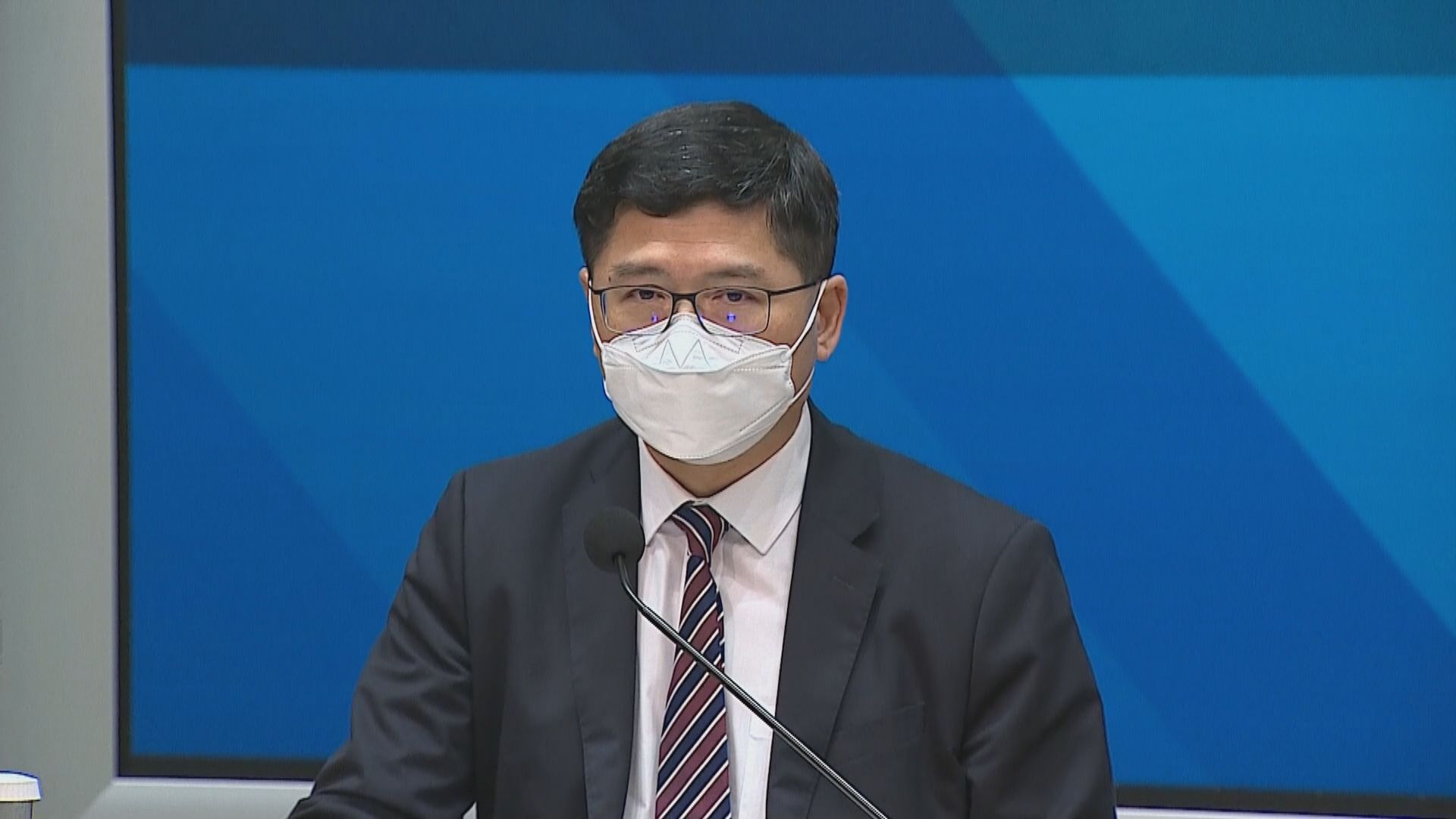 醫管局行政總裁高拔陞續任三年